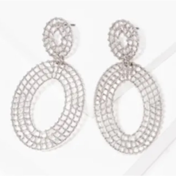 Oval Dangle Pierced Earrings
(New) - Picture 2 of 5